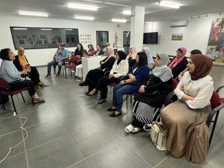 الطيبة تحتضن العرض الأول للفيلم الوثائقي *"أمومة مستعمَرة